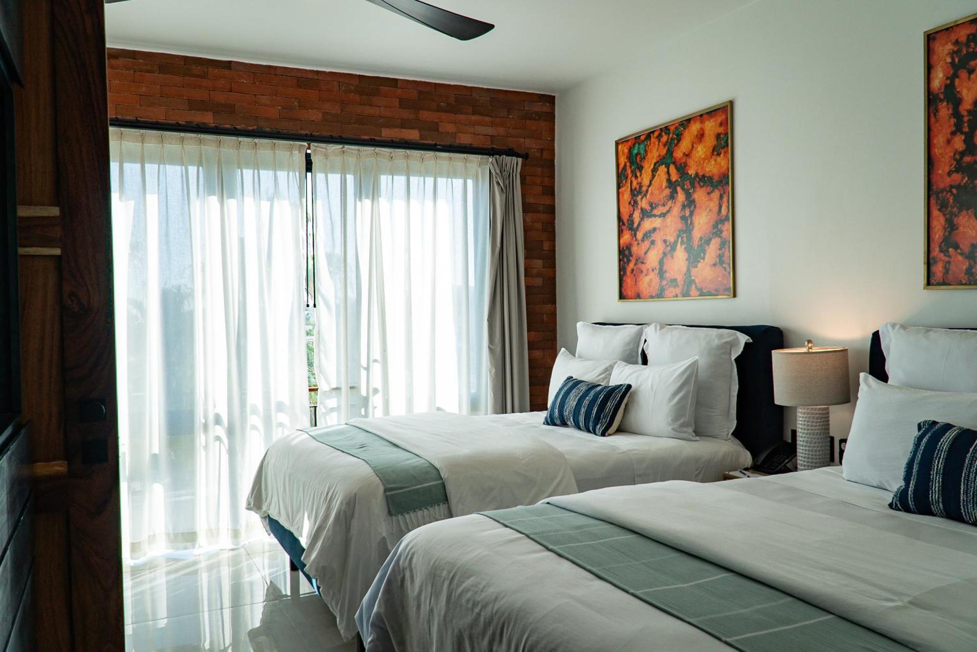 Flamboyan & Residences Hotel 4*