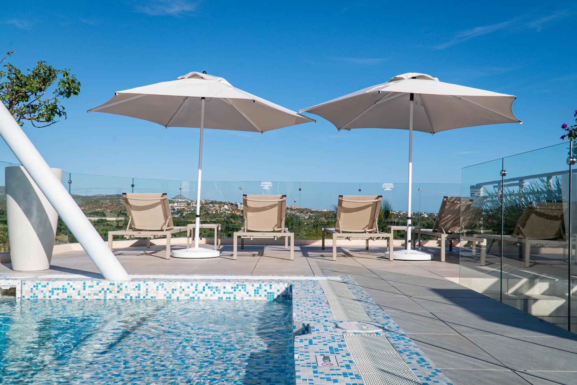 Flamboyan & Residences