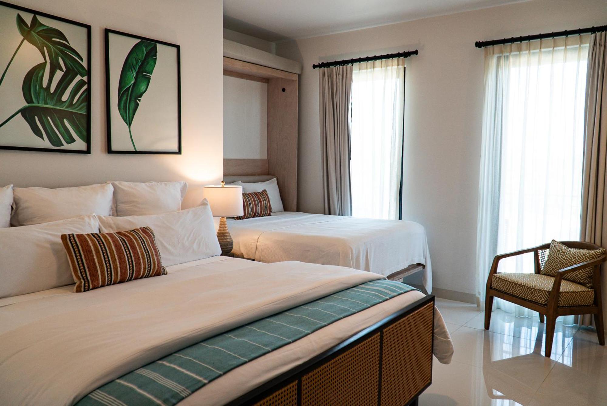 Flamboyan & Residences Hotel